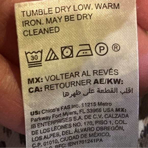 Chico's Leopard Print Jeans So Slimming Girlfriend Slim Leg Ankle, Women’s 8 - Picture 5 of 7